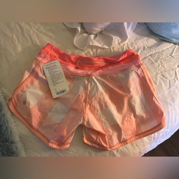 Vintage groovy run Lulu shorts size 4 (4 inch) - Picture 2 of 2